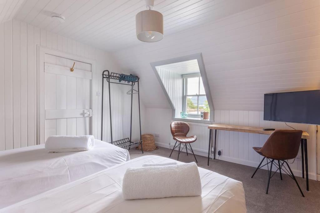 Plockton Sea View Apartment Esterno foto