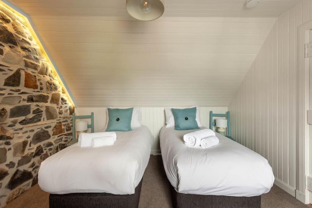 Plockton Sea View Apartment Esterno foto